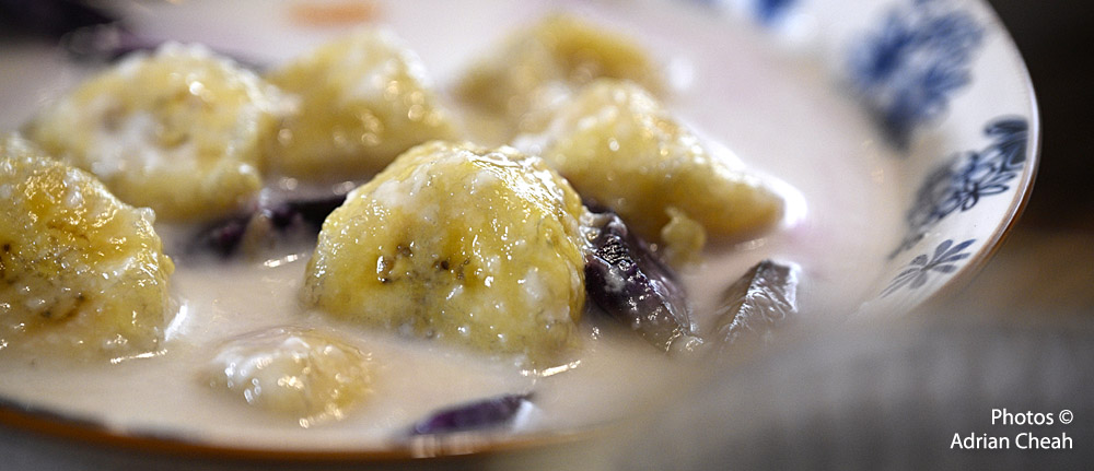 Auntie Gaik Lean - pengat; photo © Adrian Cheah